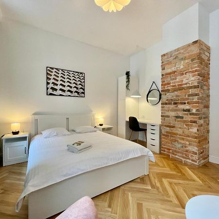Chili Apartment Stary Toruń Buitenkant foto